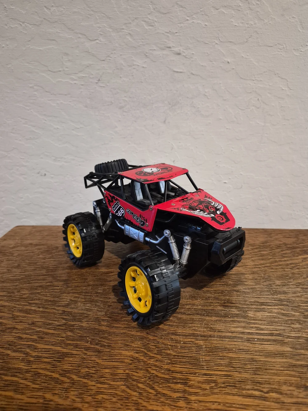 Mad Runner X Speed Friction Rock Crawler/Monster Truck Toy Car